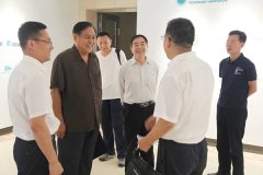 北京工业经济联合会崔建新会长一行到国能龙源环保有限公司走访调研