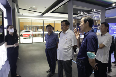 北京工经联会长崔建新到北汽新能源考察调研